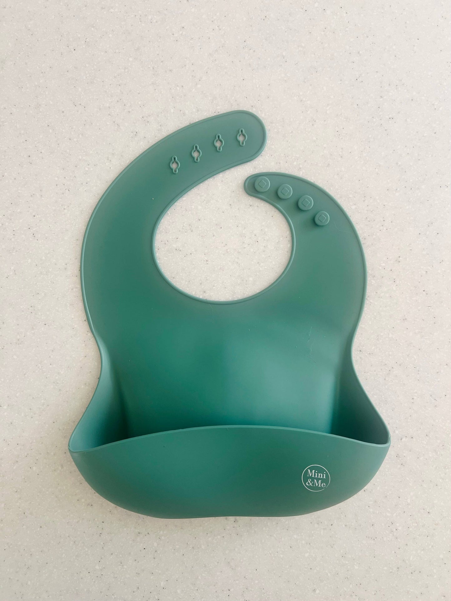 Mini & Me Bib in almond, ice-blue and kale-green - alternate angle view