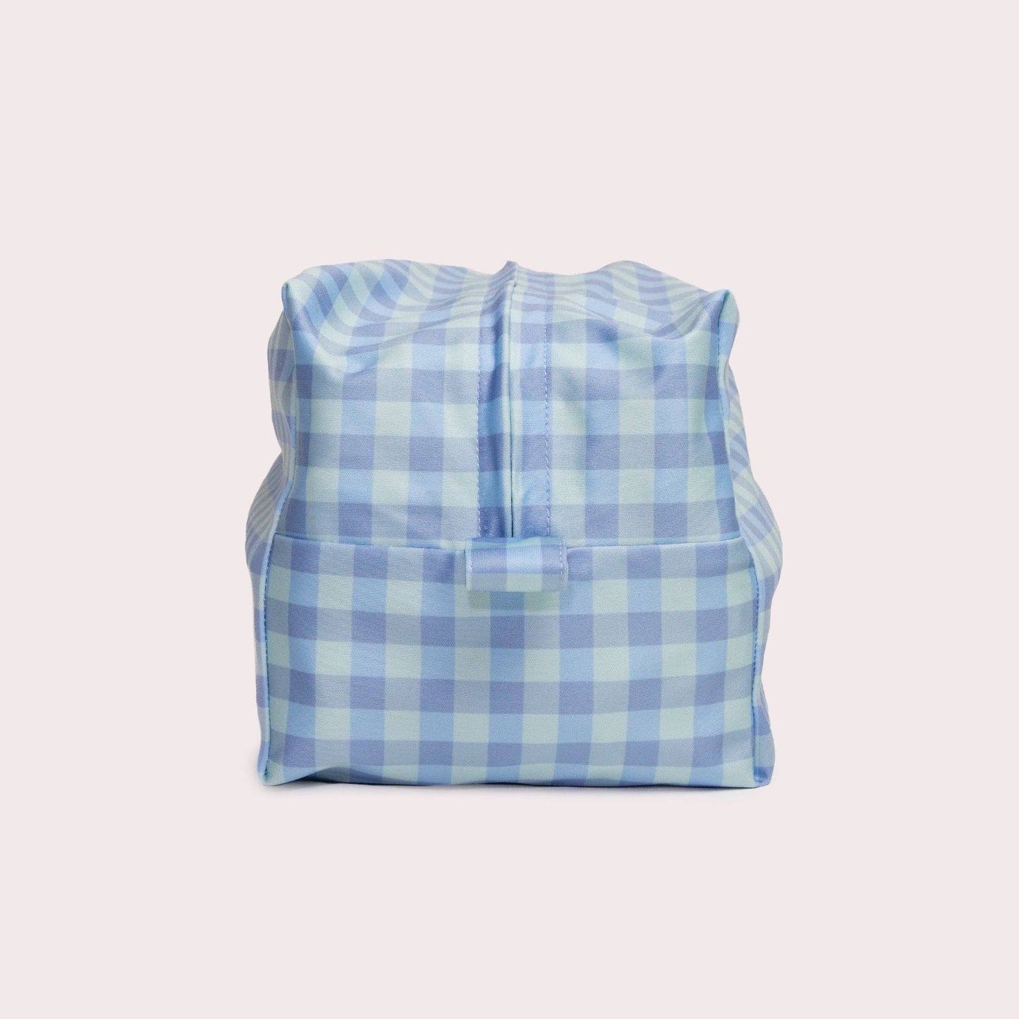 A peaceful moment featuring the Sky Pod Wet Bag as part of a mindful daily routine.