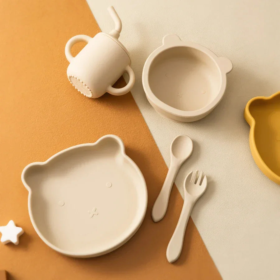 Baby sippy cup with handles - part of complete feeding set