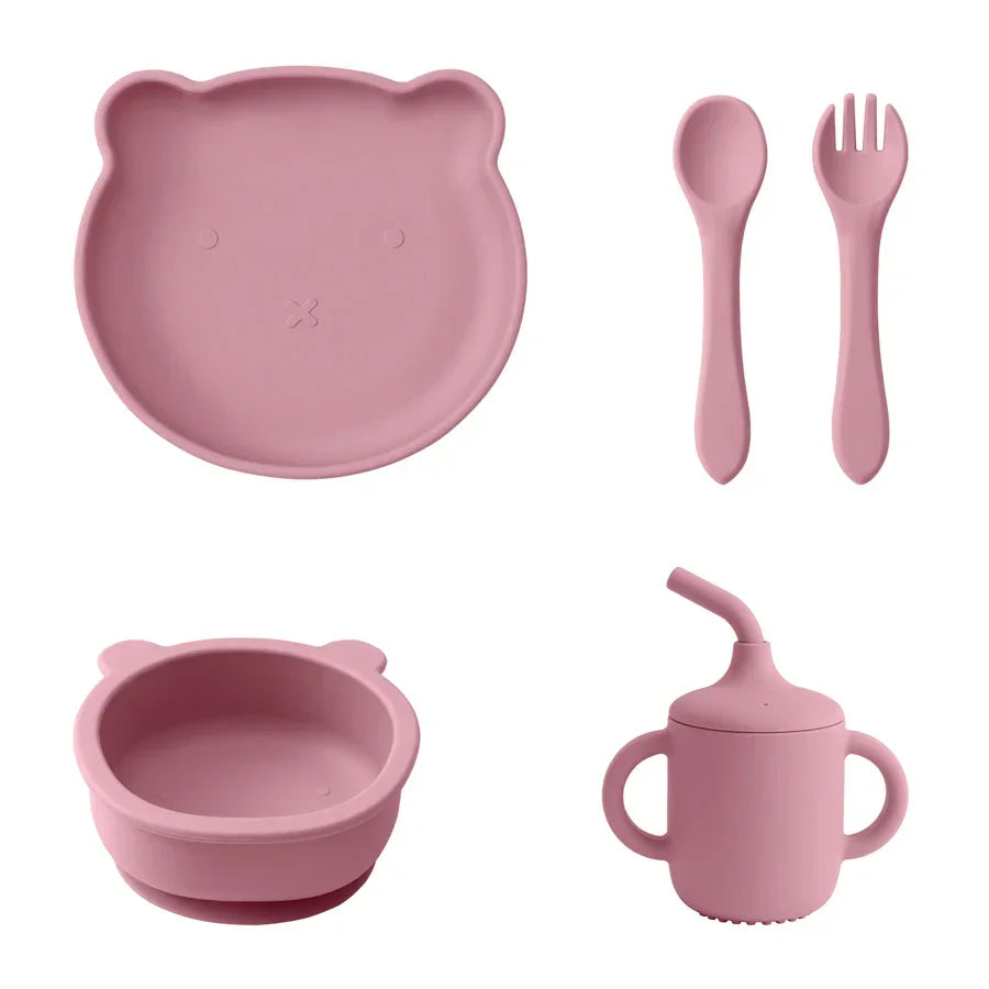 Complete feeding set in coordinated colors - BPA-free safe materials